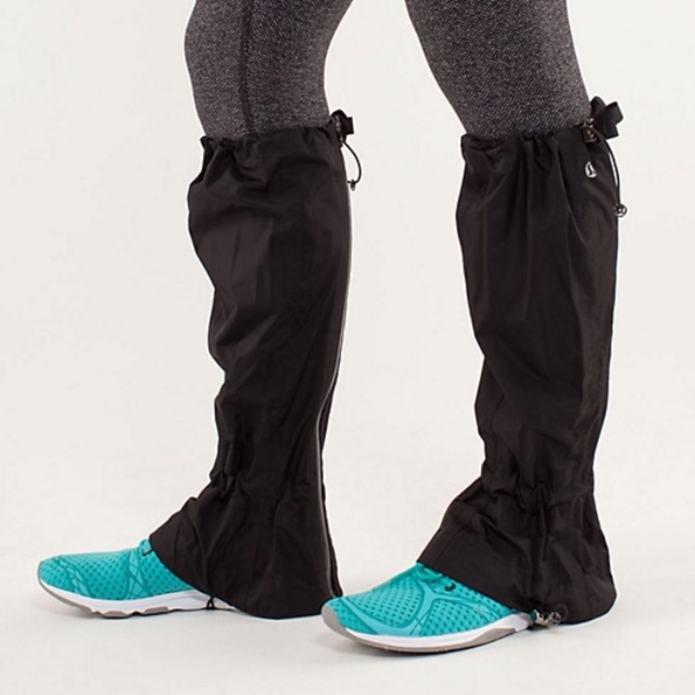 Lululemon Make it Rain Run Gaiters RARE!